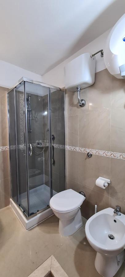 Em Holiday Apartment2 Quartu Sant'Elena Ngoại thất bức ảnh