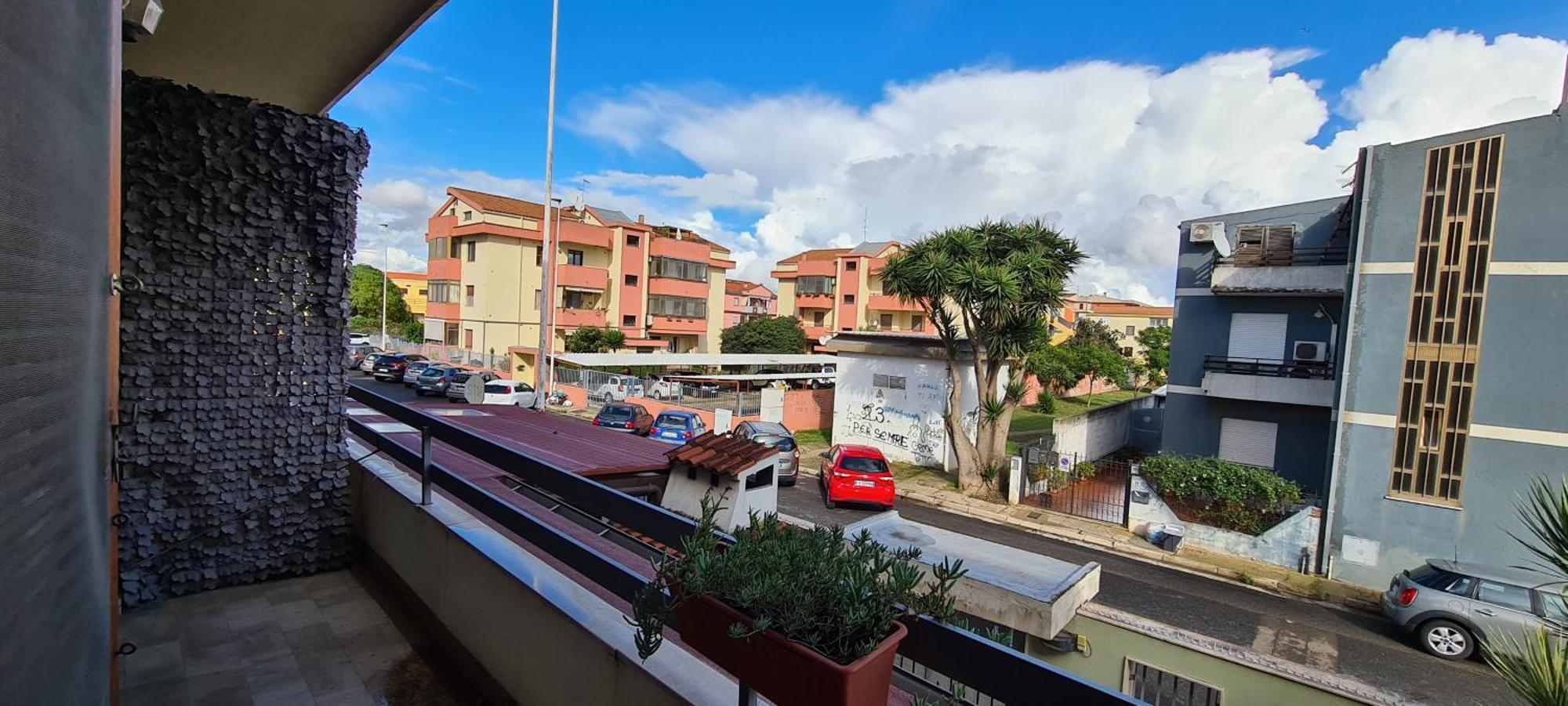 Em Holiday Apartment2 Quartu Sant'Elena Ngoại thất bức ảnh
